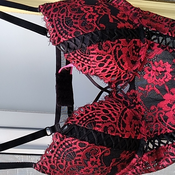 Bustier - Picture 2 of 6